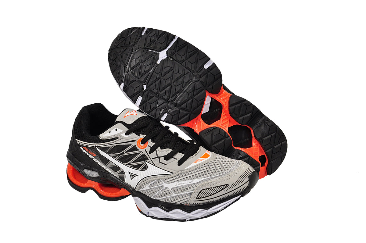 Mizuno Wave Creation 20